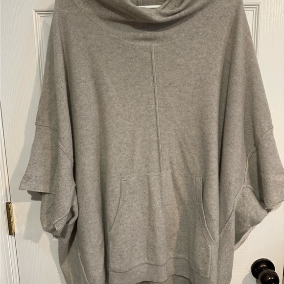 Free People Whisper Cashmere Poncho - Picture 6 of 14